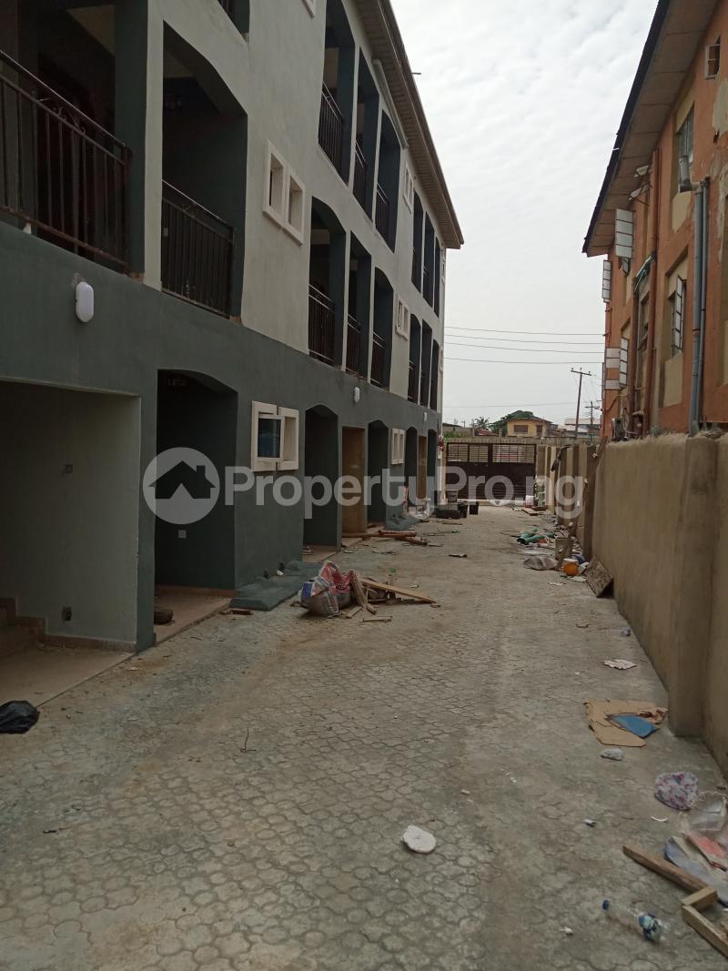 1 bedroom Flat / Apartment for sale Pedro Palmgroove Shomolu Lagos