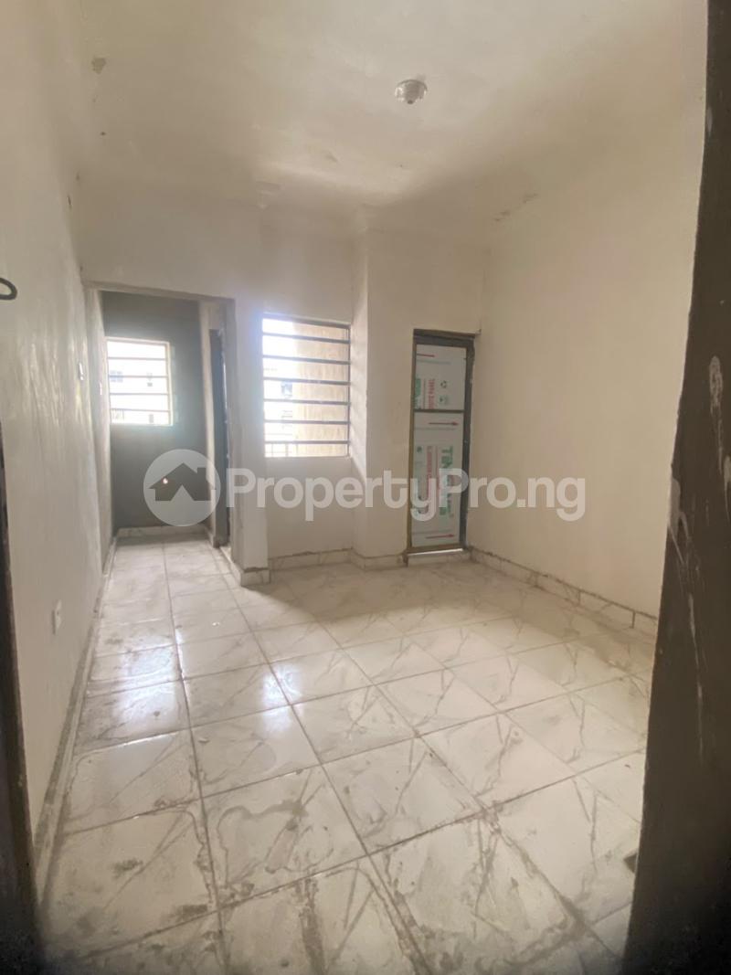 1 bedroom Flat / Apartment for rent Pedro Shomolu Shomolu Lagos