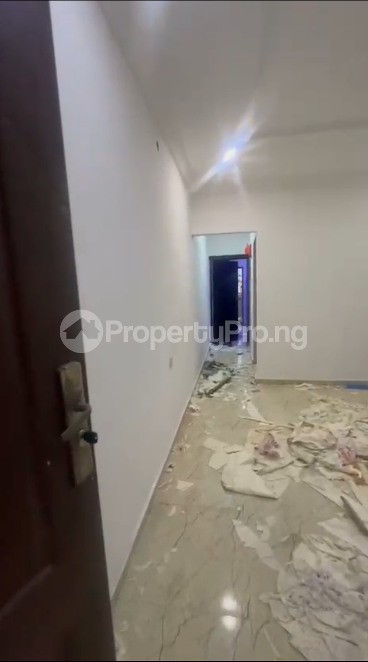 1 bedroom Flat / Apartment for rent Western Avenue Surulere Lagos
