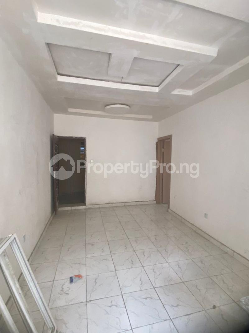 1 bedroom Flat / Apartment for rent Onipan Shomolu Shomolu Lagos