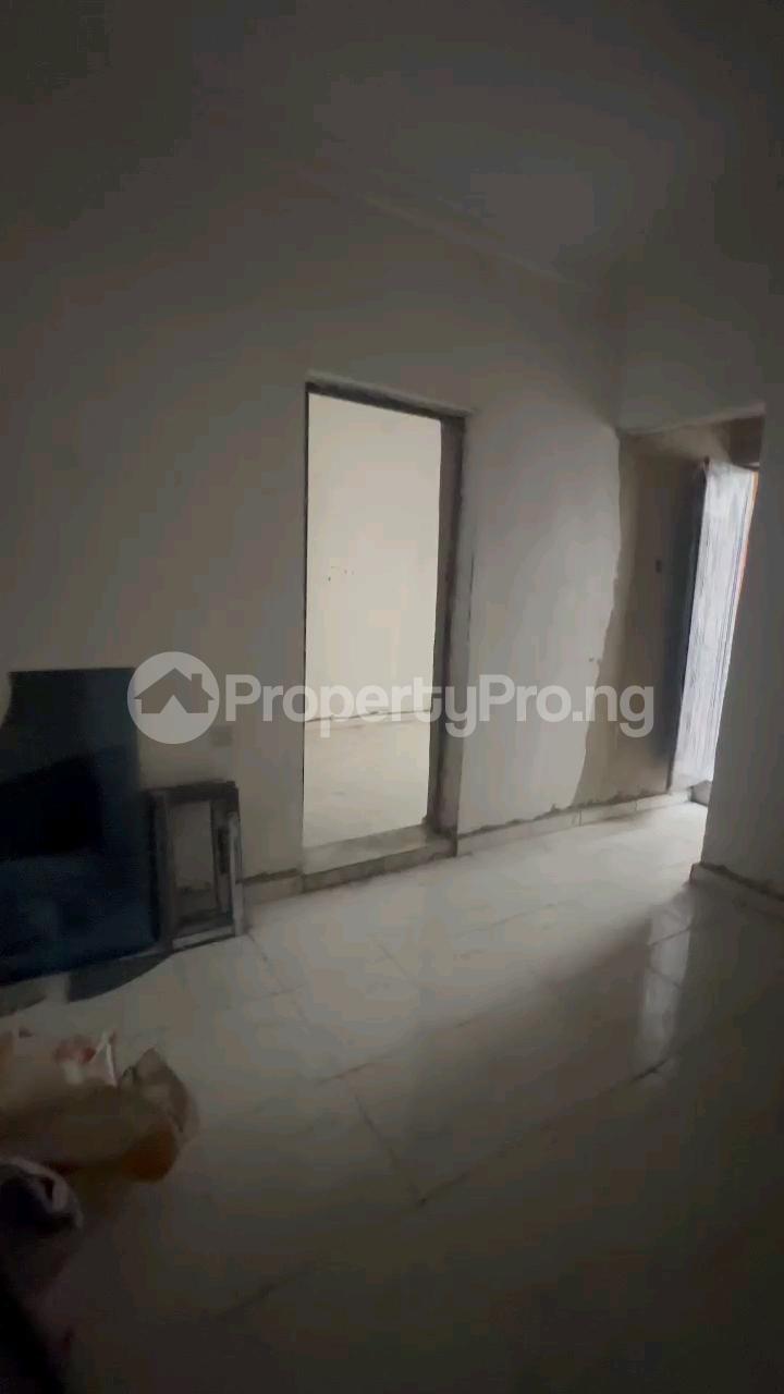 1 bedroom Flat / Apartment for rent Off Morocco Road, Shomolu, Lagos Shomolu Shomolu Lagos