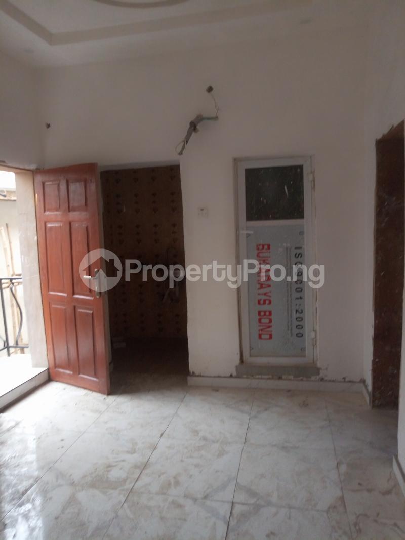 1 bedroom Flat / Apartment for rent Chemist Akoka Yaba Lagos