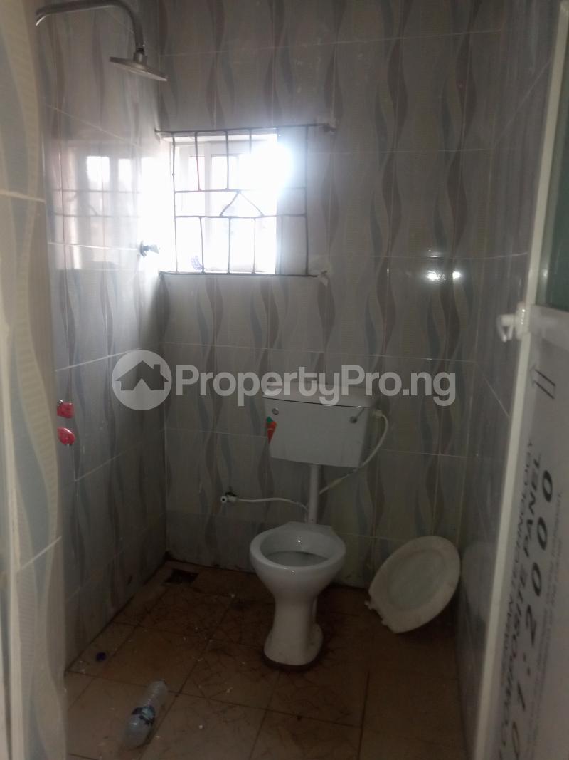 1 Bedroom Flat / Apartment in Obanikoro Shomolu Lagos Flat