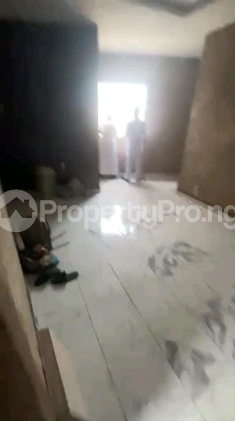 1 bedroom Flat / Apartment for rent Off Pedro Road, Ladilak, Lagos Shomolu Shomolu Lagos