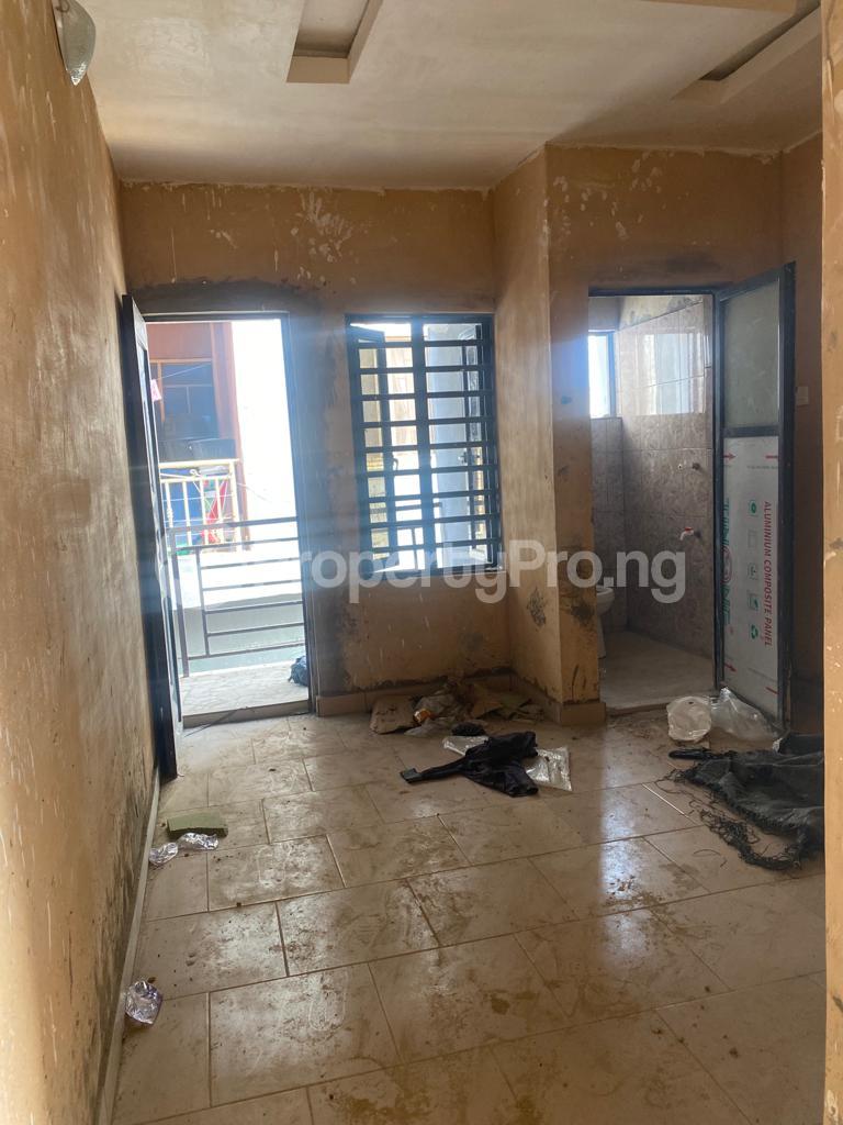 1 bedroom Flat / Apartment for rent Morocco Shomolu Shomolu Lagos