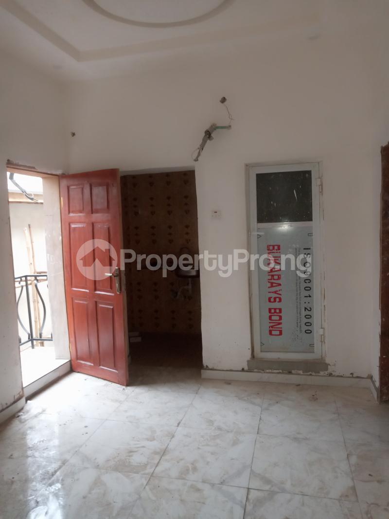 1 bedroom Flat / Apartment for rent Chemist Akoka Yaba Lagos