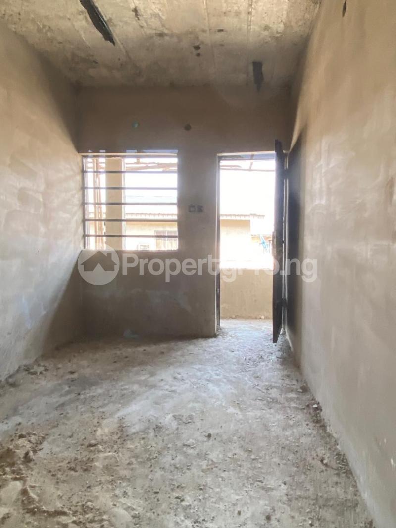 1 bedroom Flat / Apartment for rent Morrocco Shomolu Shomolu Lagos