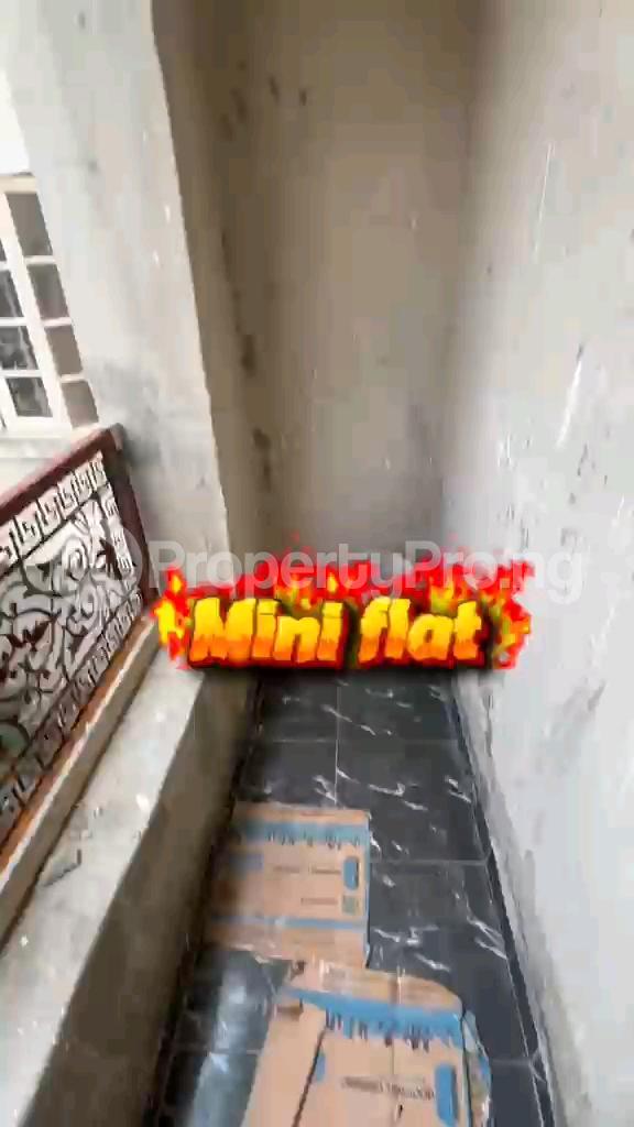 1 bedroom Flat / Apartment for rent Lawanson Lawanson Surulere Lagos