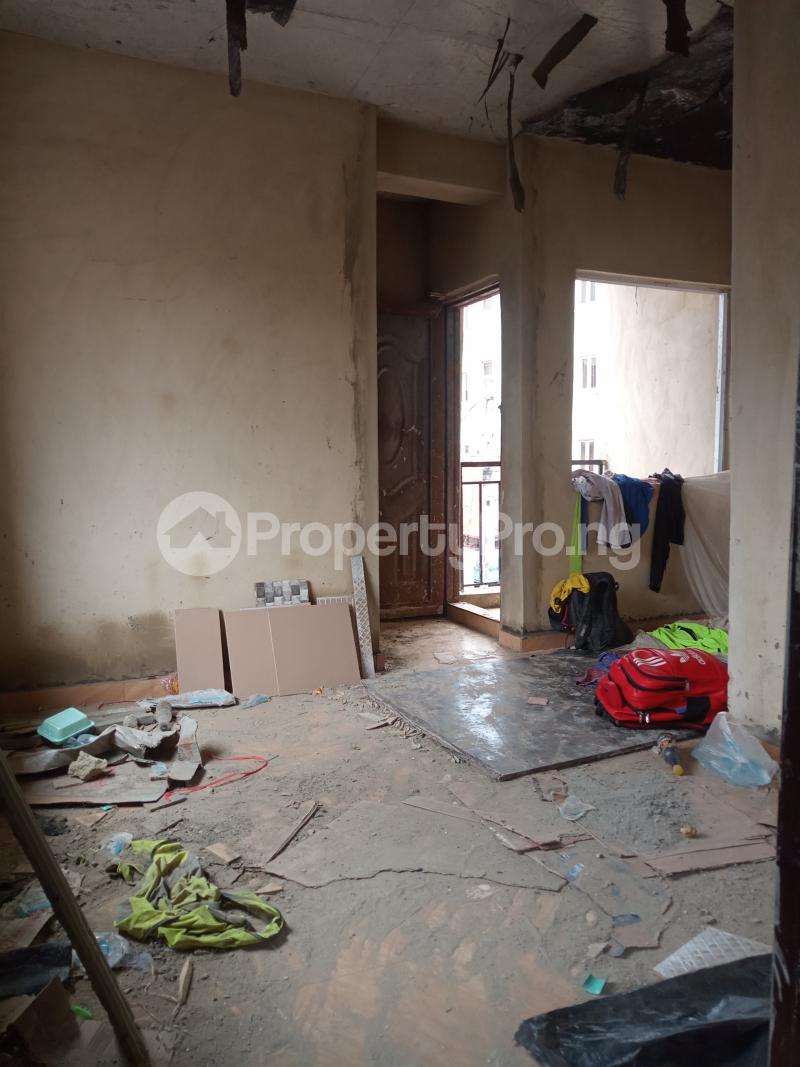 1 bedroom Flat / Apartment for rent Adekunle Ebute Metta Yaba Lagos