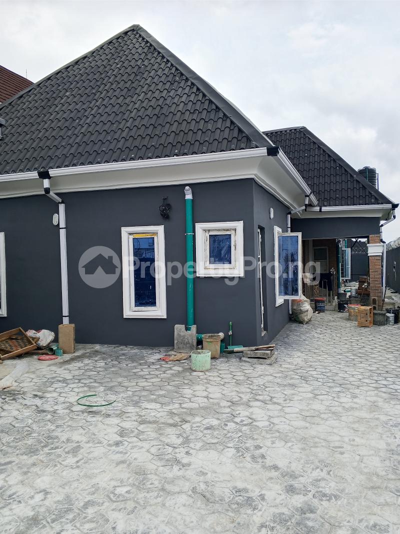 1 bedroom Flat / Apartment for rent Bucknor Estate Bucknor Isolo Lagos