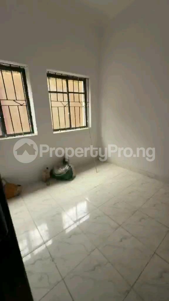 1 bedroom Flat / Apartment for rent Off Olorunsogo Mushin Lagos Mushin Lagos