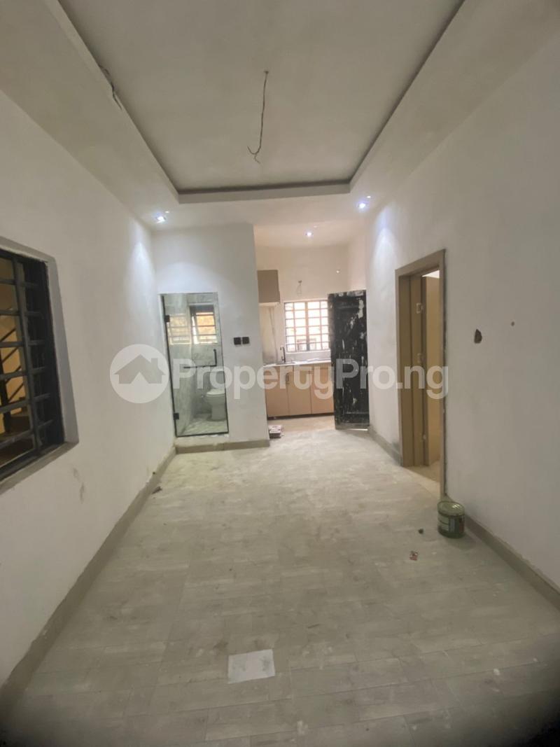 1 bedroom Flat / Apartment for rent Alagomeji Yaba Lagos