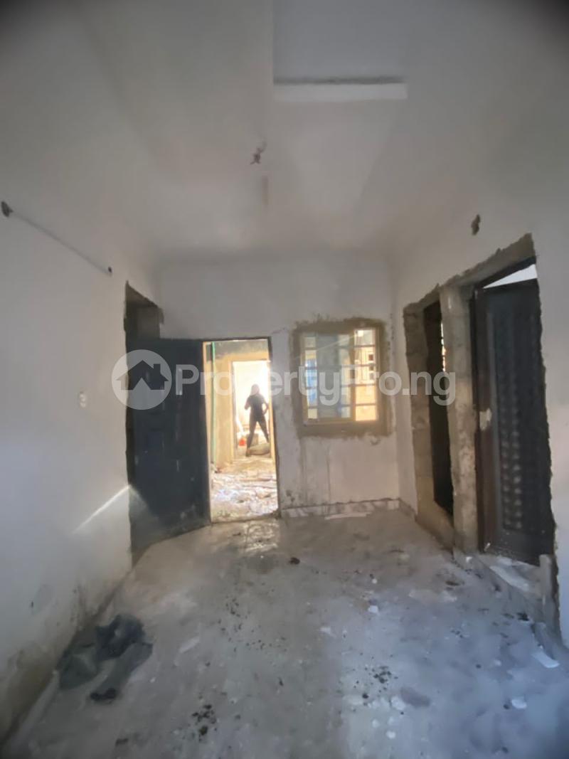 1 bedroom Flat / Apartment for rent  Alagomeji Yaba Lagos
