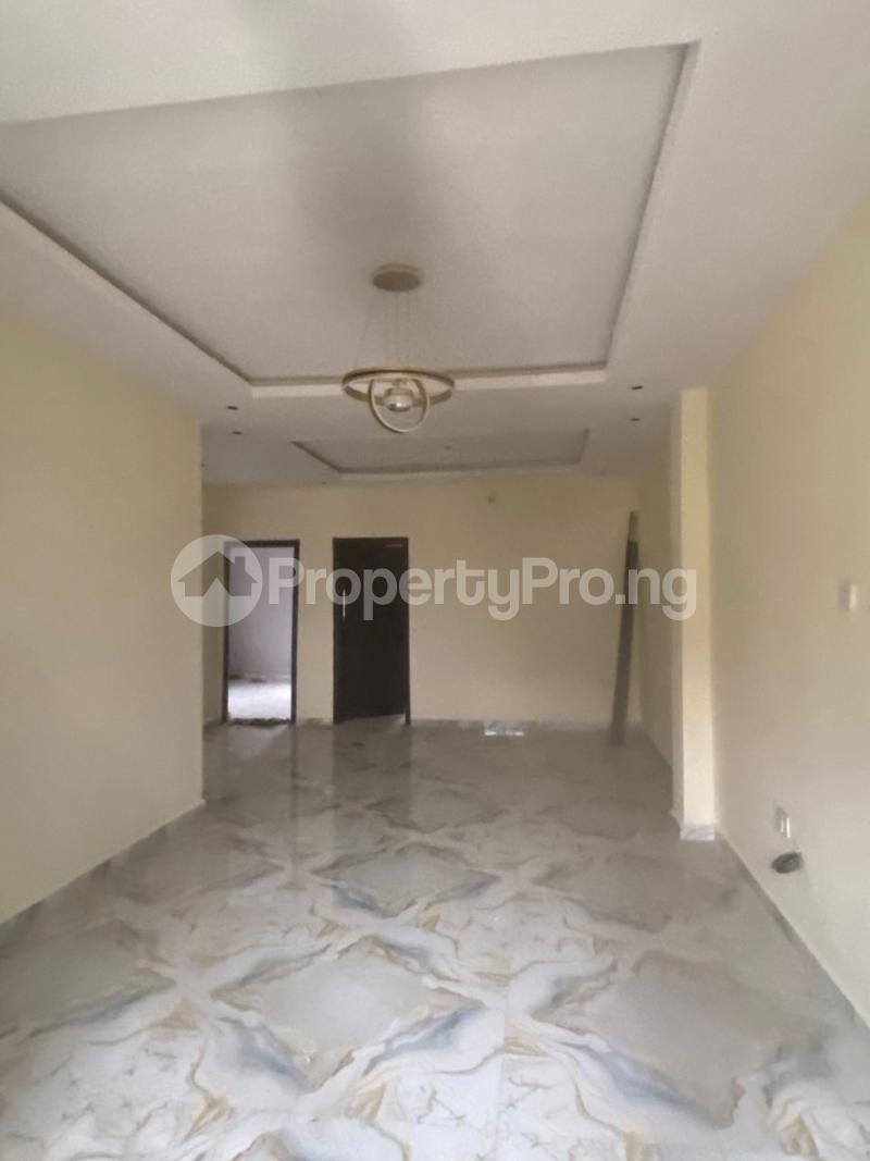 1 bedroom Flat / Apartment for rent Ebute Metta Adekunle Yaba Lagos