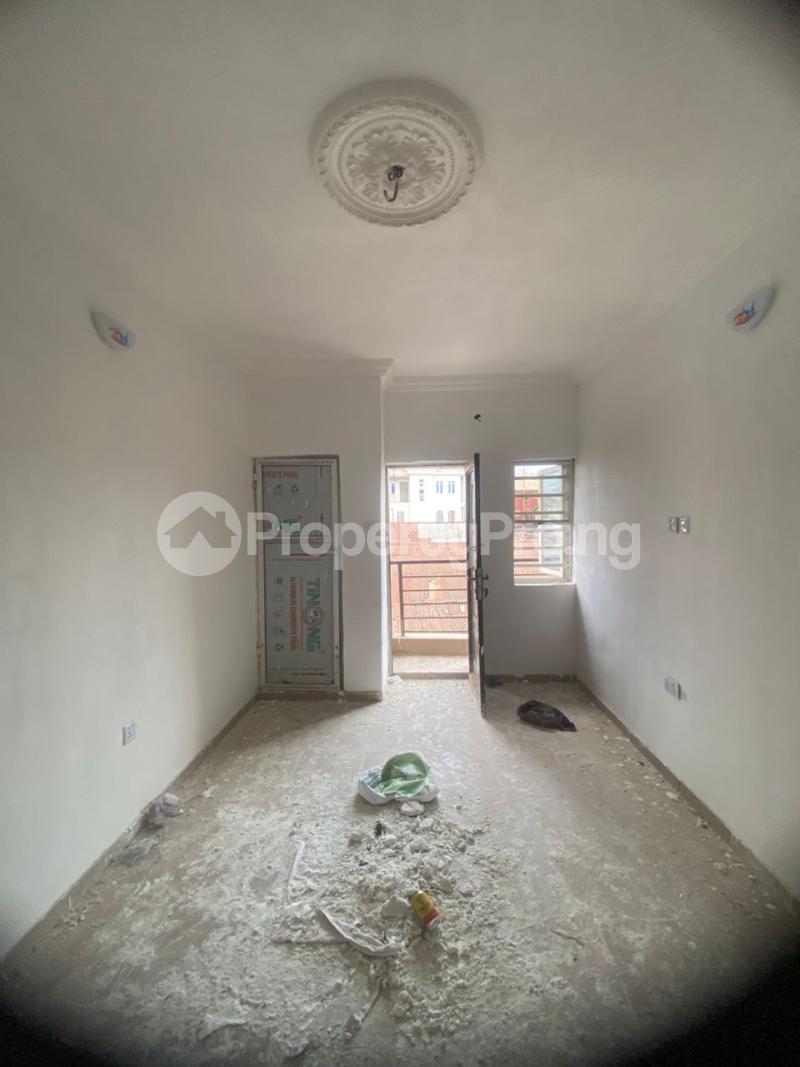 1 bedroom Flat / Apartment for rent Onipan Shomolu Lagos