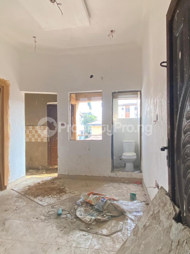 1 bedroom Flat / Apartment for rent  Fola Agoro Yaba Lagos