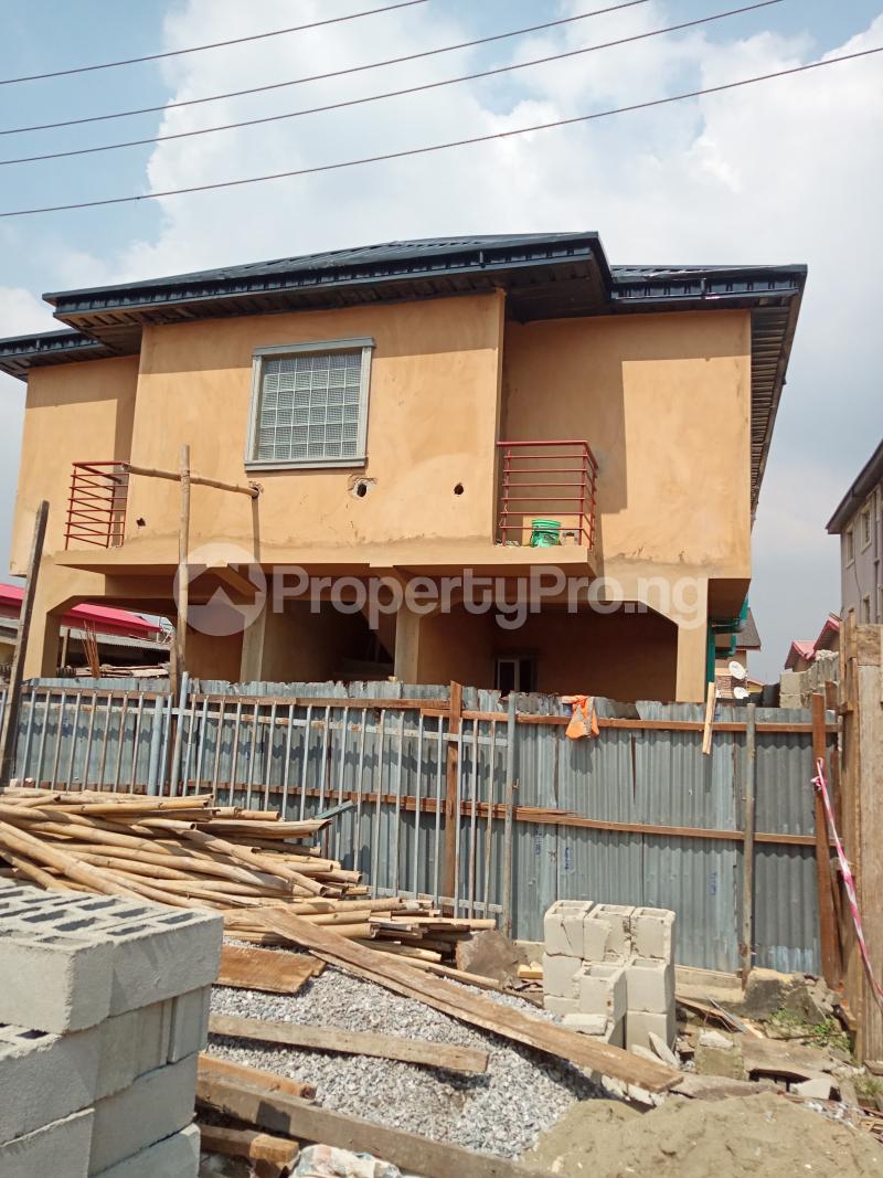 1 Bedroom Flat / Apartment in Obanikoro Shomolu Lagos Flat