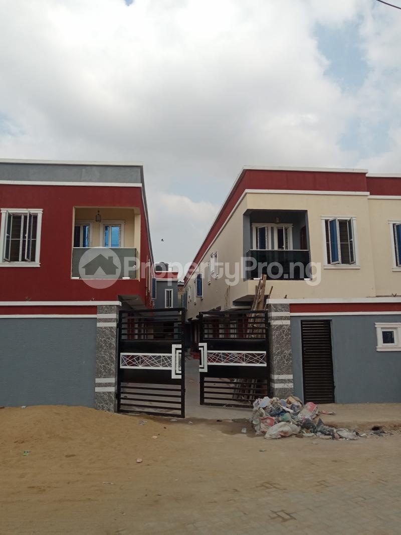 1 bedroom Flat / Apartment for rent Onipan Shomolu Lagos