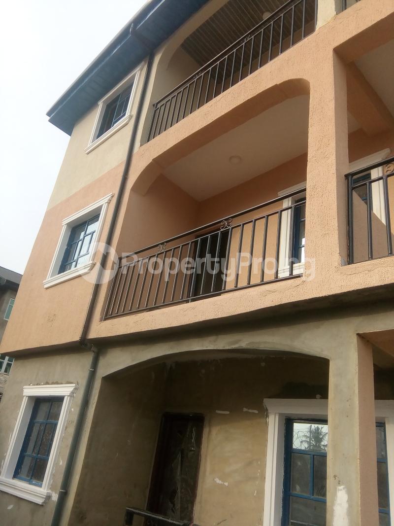 5 bedroom Flat / Apartment for rent Araronmi Igando Akesan Alimosho Lagos