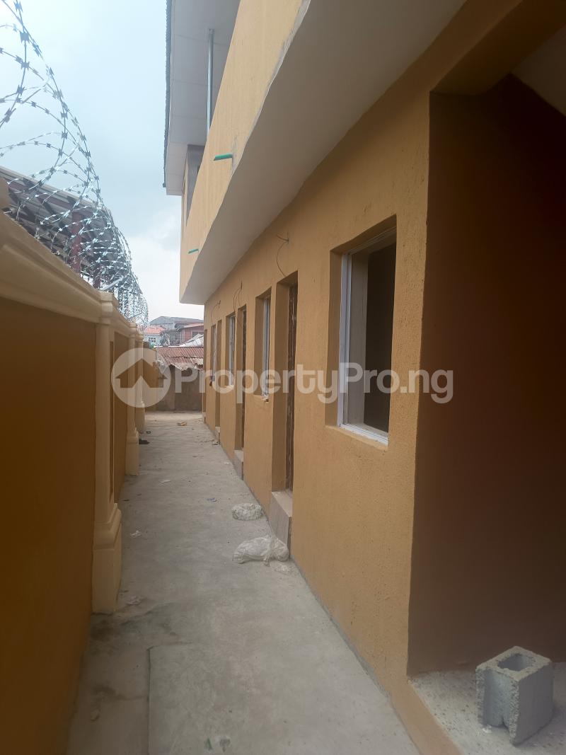 1 bedroom Flat / Apartment for rent Off Akilo Road, Ogba Central, Ogba Ikeja Acme road Ogba Lagos