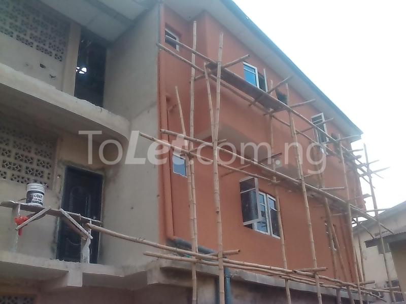 1 bedroom Flat / Apartment for rent Off Oyadiran Street Lagos