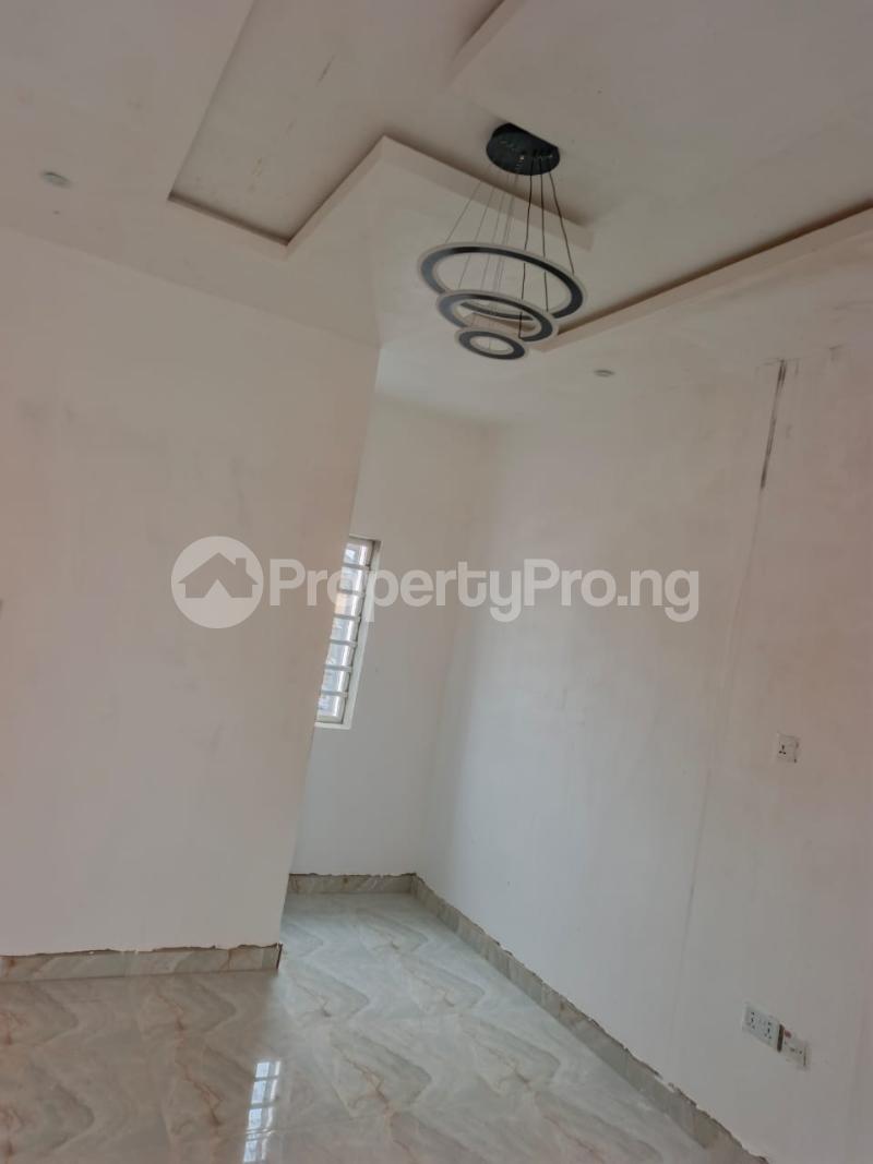 1 bedroom Flat / Apartment for rent Mafoluku Oshodi Lagos - 0
