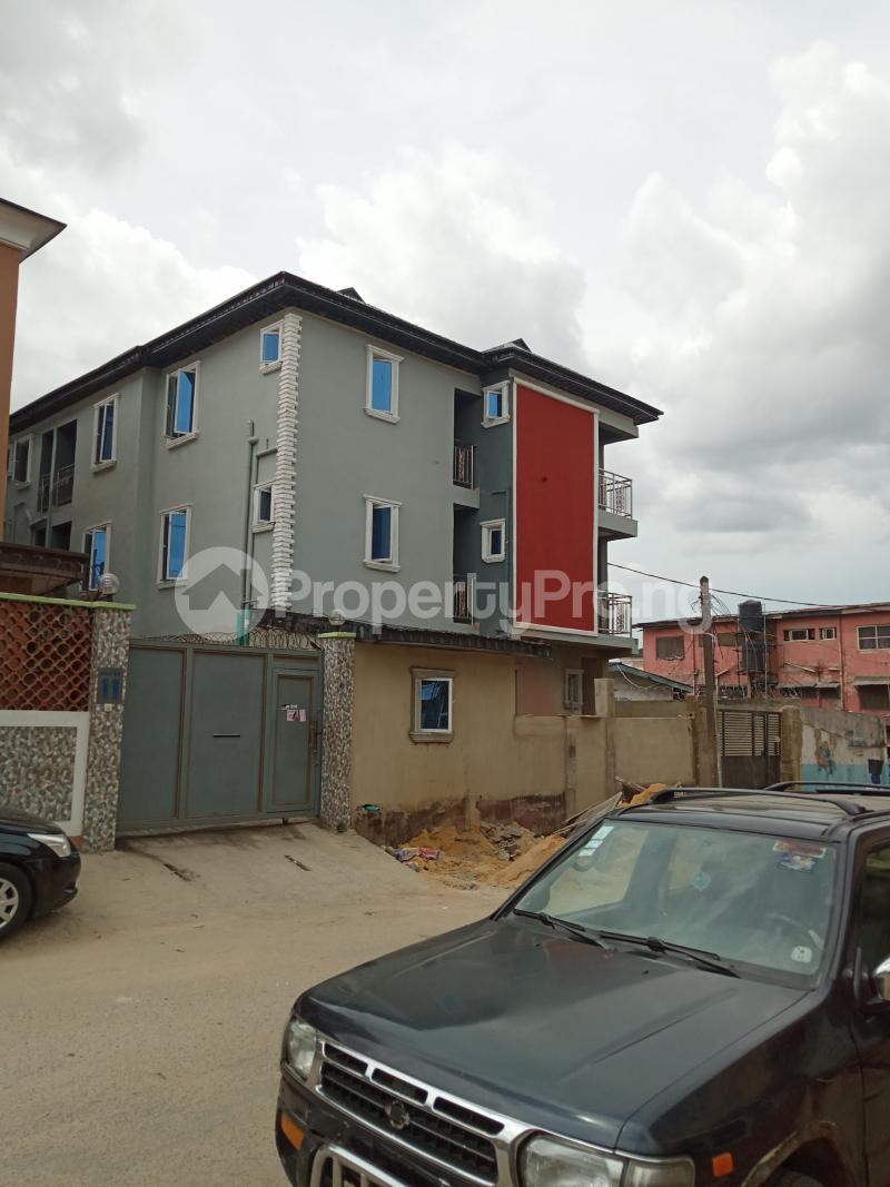 1 bedroom Flat / Apartment for rent Abule Oja Abule-Ijesha Yaba Lagos