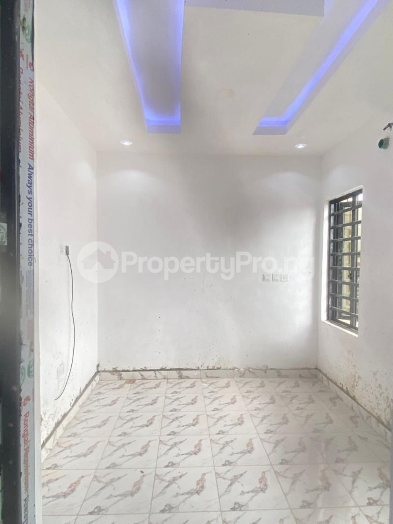 1 bedroom Flat / Apartment for rent Palmgroove Ikorodu road(Ilupeju) Ilupeju Lagos