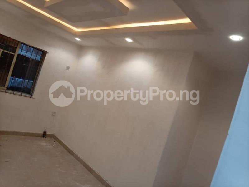 2 bedroom Flat / Apartment for rent Fadeyi Shomolu Lagos
