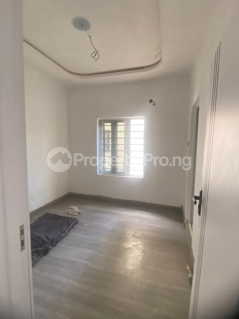 1 bedroom Flat / Apartment for sale Iwaya Yaba Lagos
