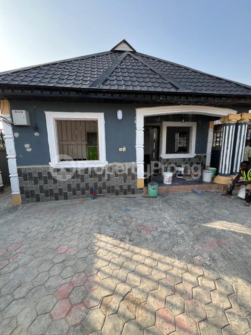1 bedroom Flat / Apartment for rent Pineapple Estate Wagbare Igbogbo Ikorodu Lagos