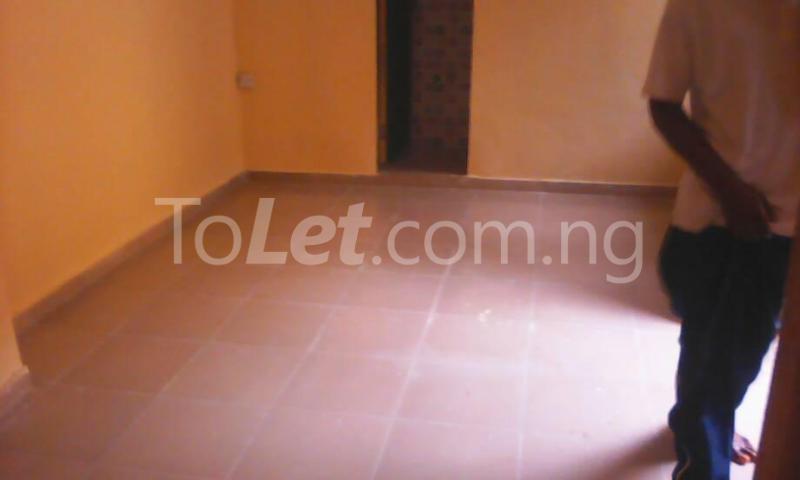 1 bedroom Flat / Apartment for rent Shomolu Lagos Shomolu Lagos