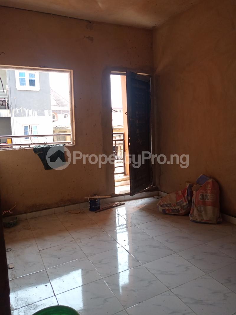 1 bedroom Flat / Apartment for rent Adekunle Ebute Metta Yaba Lagos - 5