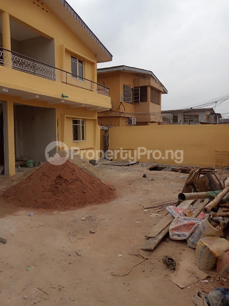 1 Bedroom Flat / Apartment in Fola Agoro Yaba Lagos Flat / Apartment