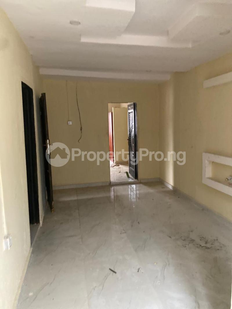 1 bedroom Flat / Apartment for rent Palm Groove Ikorodu road(Ilupeju) Ilupeju Lagos - 1