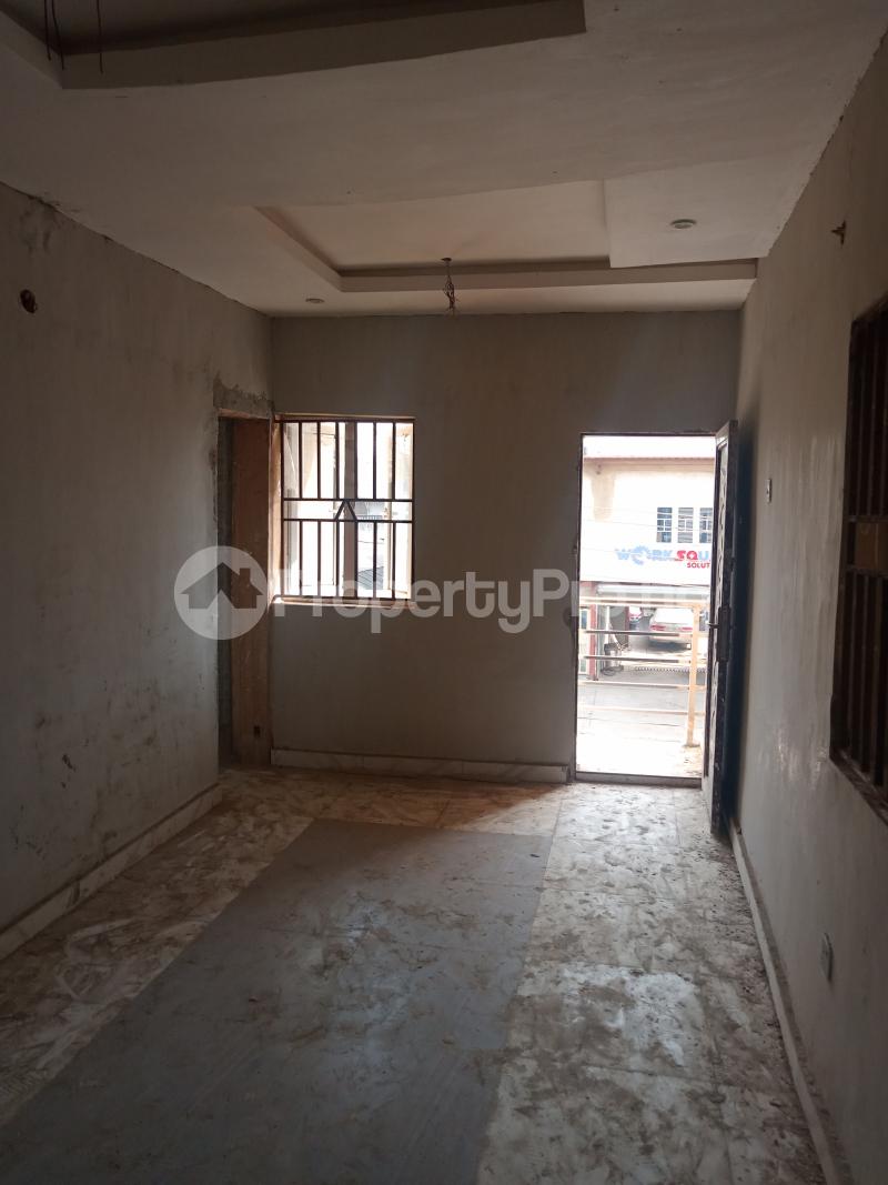 1 bedroom Flat / Apartment for rent Alagomeji Yaba Lagos