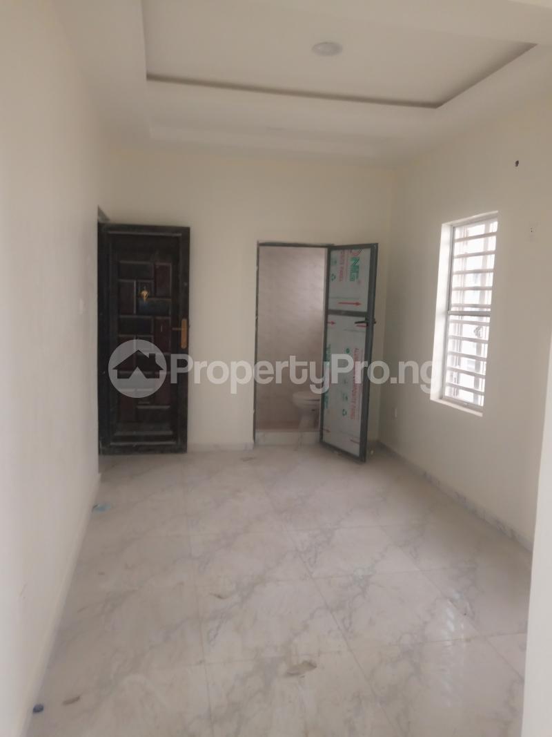 1 bedroom Flat / Apartment for rent Ebute Metta Adekunle Yaba Lagos