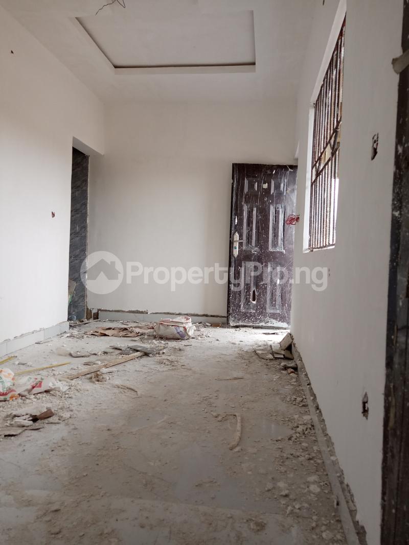 1 bedroom Flat / Apartment for rent Adekunle Alagomeji Yaba Lagos