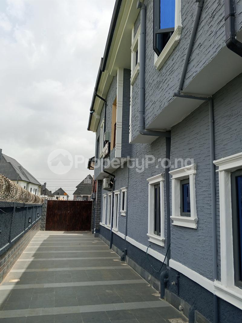 1 bedroom Flat / Apartment for rent Transformer Bucknor Estate, Bucknor Isolo Lagos