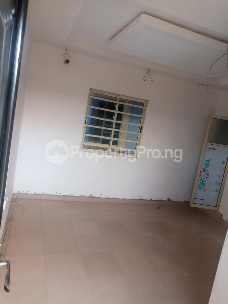 1 bedroom Flat / Apartment for rent Folagoro Fola Agoro Yaba Lagos