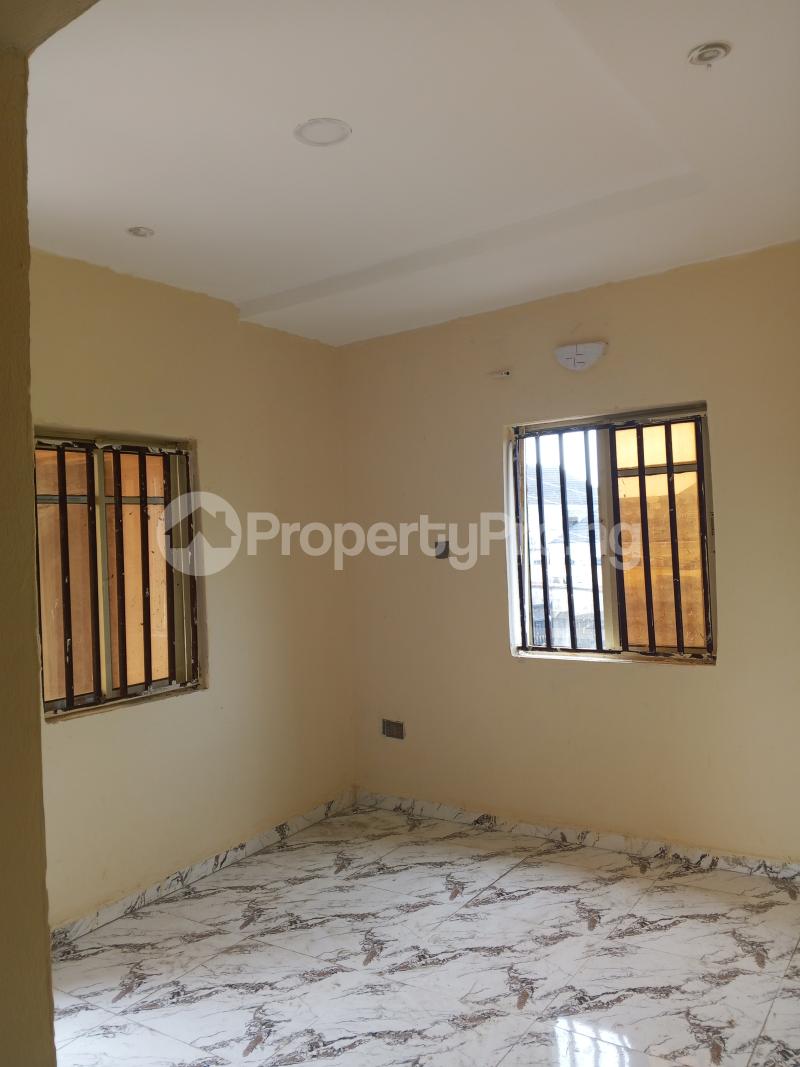 1 bedroom Flat / Apartment for rent Banana Layout Estate Bucknor Isolo Lagos
