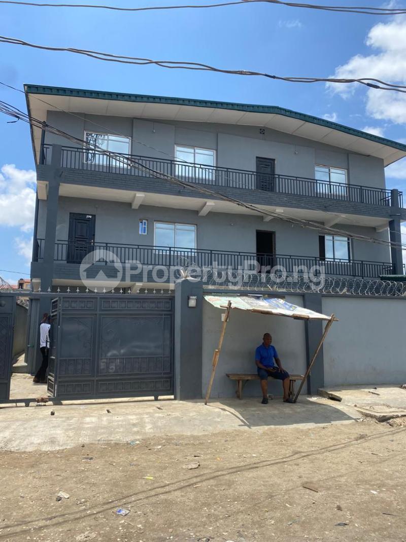 1 bedroom Flat / Apartment for rent Ladi Lak Shomolu Lagos