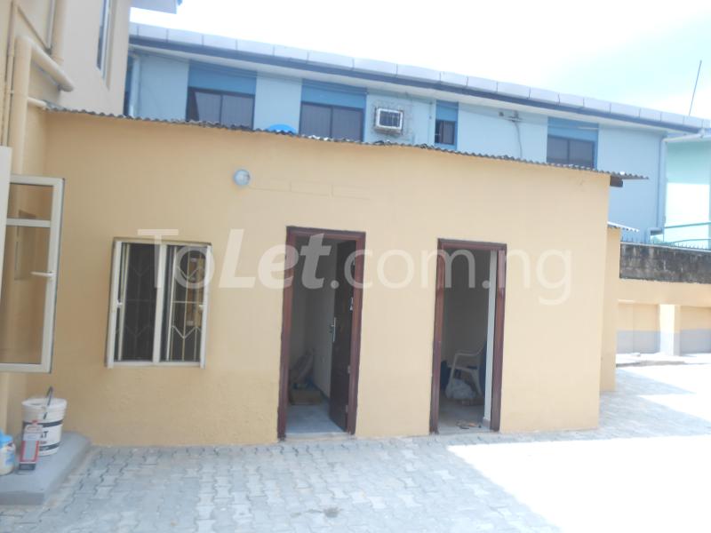 1 bedroom Flat / Apartment for rent Off Itire Road Lagos