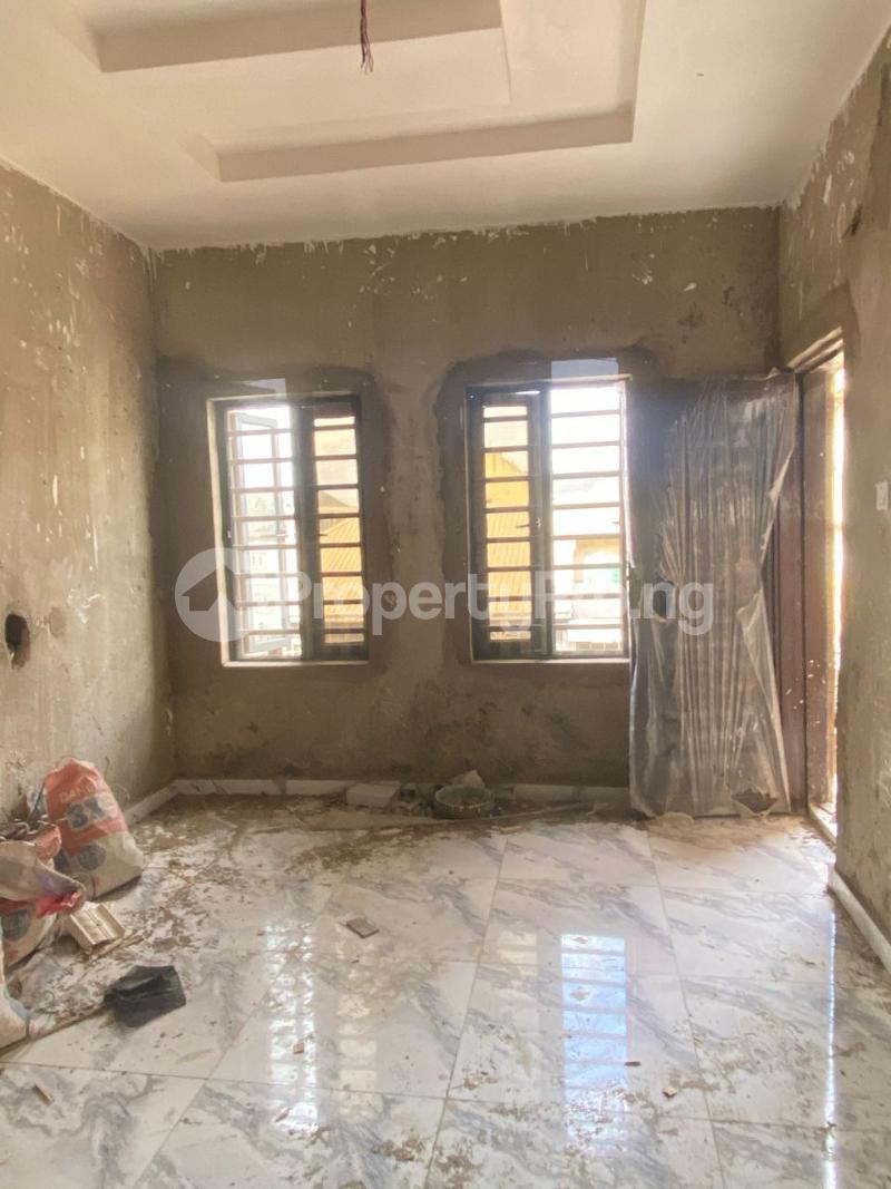 1 bedroom Flat / Apartment for rent Ebute Metta Adekunle Yaba Lagos
