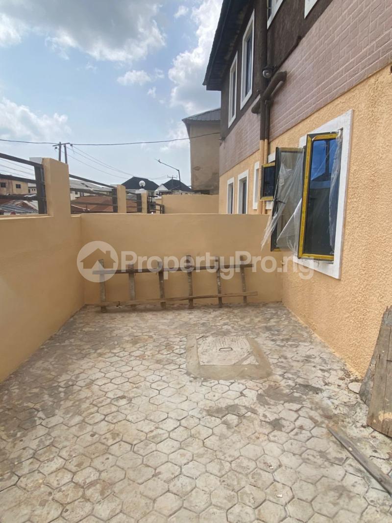 1 bedroom Flat / Apartment for rent Bajulaiye Shomolu Lagos
