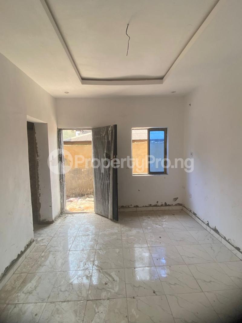 1 bedroom Flat / Apartment for rent Onipan Palmgrove Shomolu Lagos