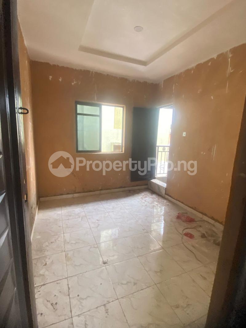 1 bedroom Flat / Apartment for rent Somolu Shomolu Shomolu Lagos