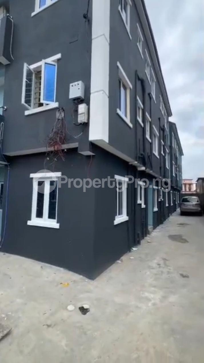 1 bedroom Flat / Apartment for rent Pedro Road Shomolu Shomolu Lagos