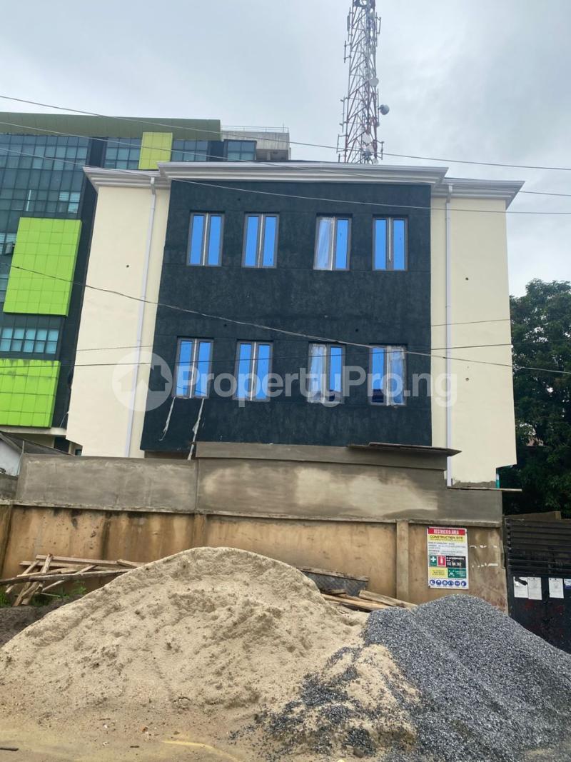 1 bedroom Flat / Apartment for rent Little Rd Off Montgomery Sabo Yaba Lagos