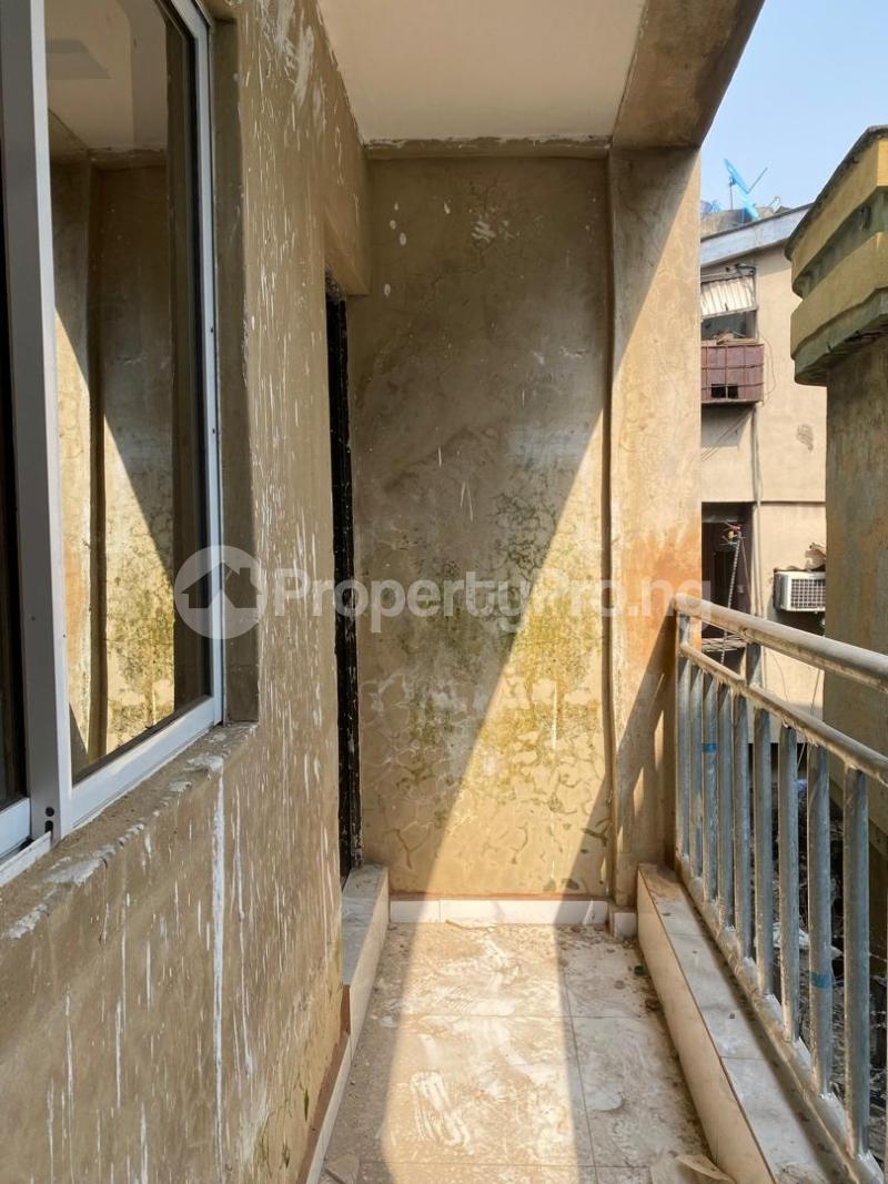 1 bedroom Flat / Apartment for rent Adekunle Ebute Metta Yaba Lagos
